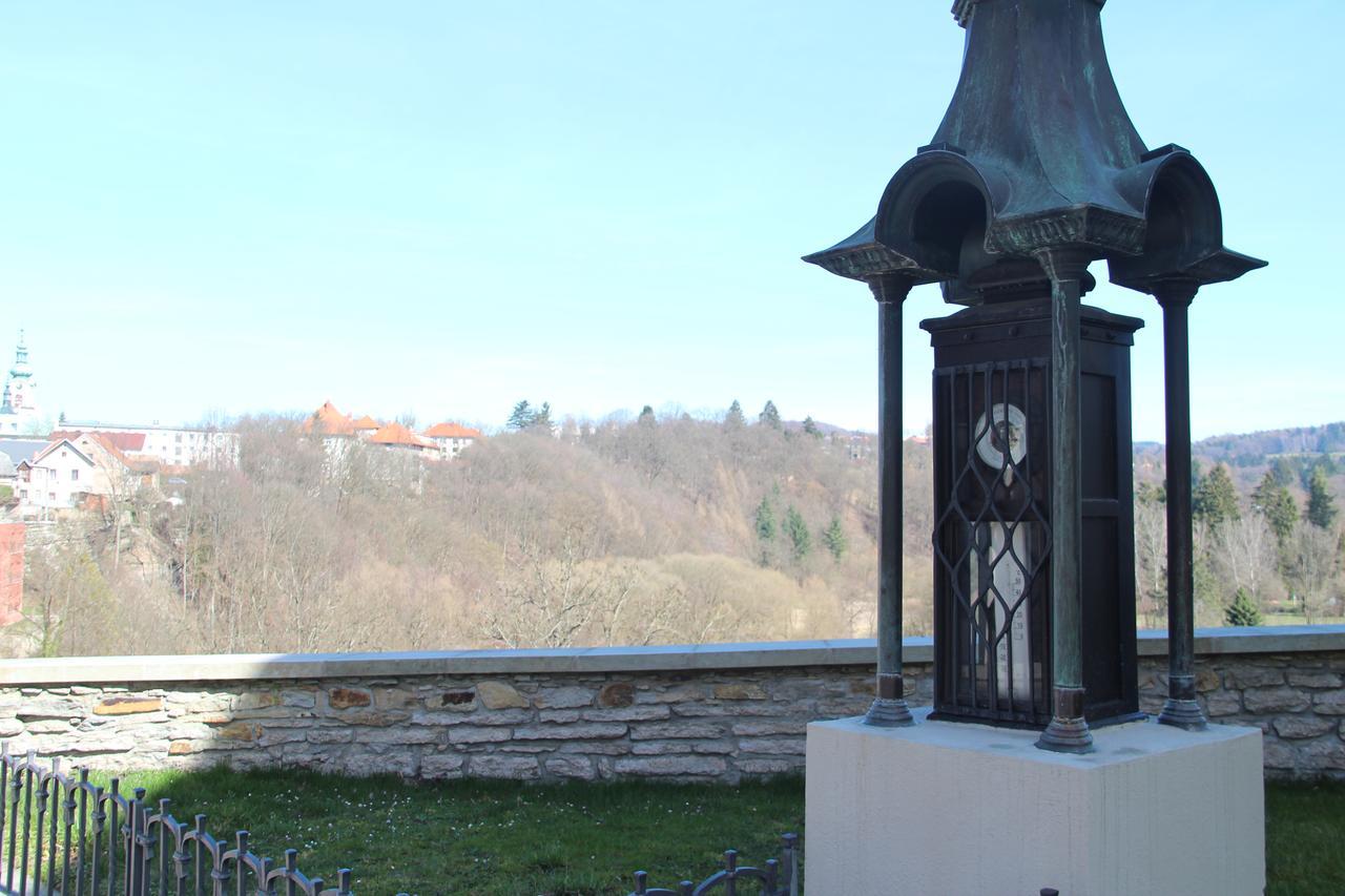 Hotel Rambousek Nové Město nad Metují Esterno foto